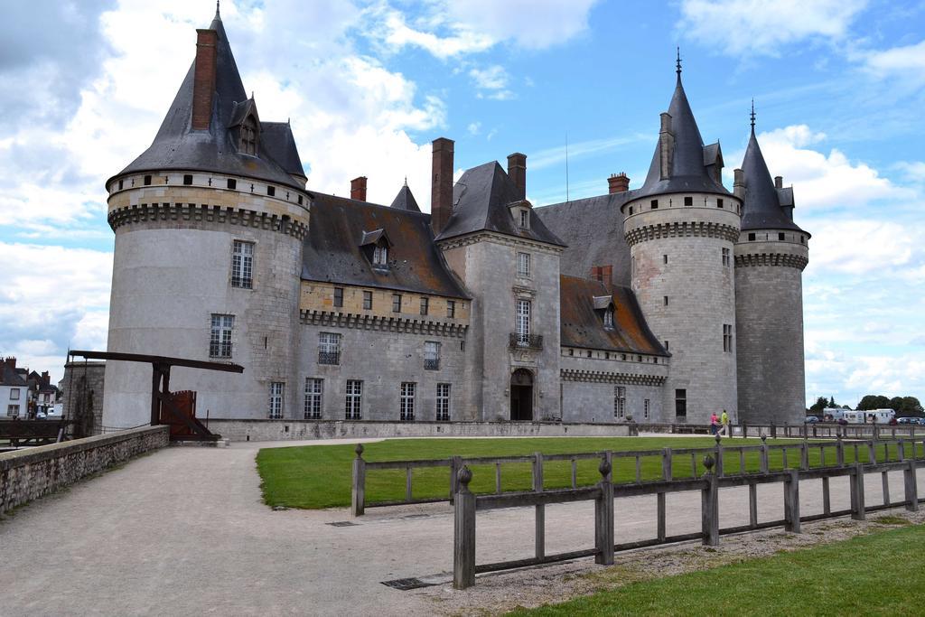 Hotel La Closeraie Sully-sur-Loire Exterior foto