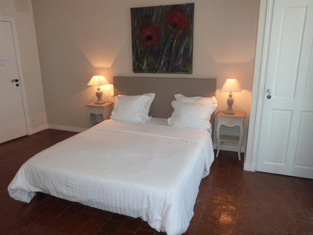 Hotel La Closeraie Sully-sur-Loire Zimmer foto
